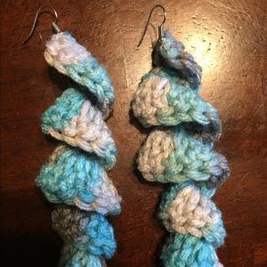 NWOT Handmade Crochet Swirl Earrings